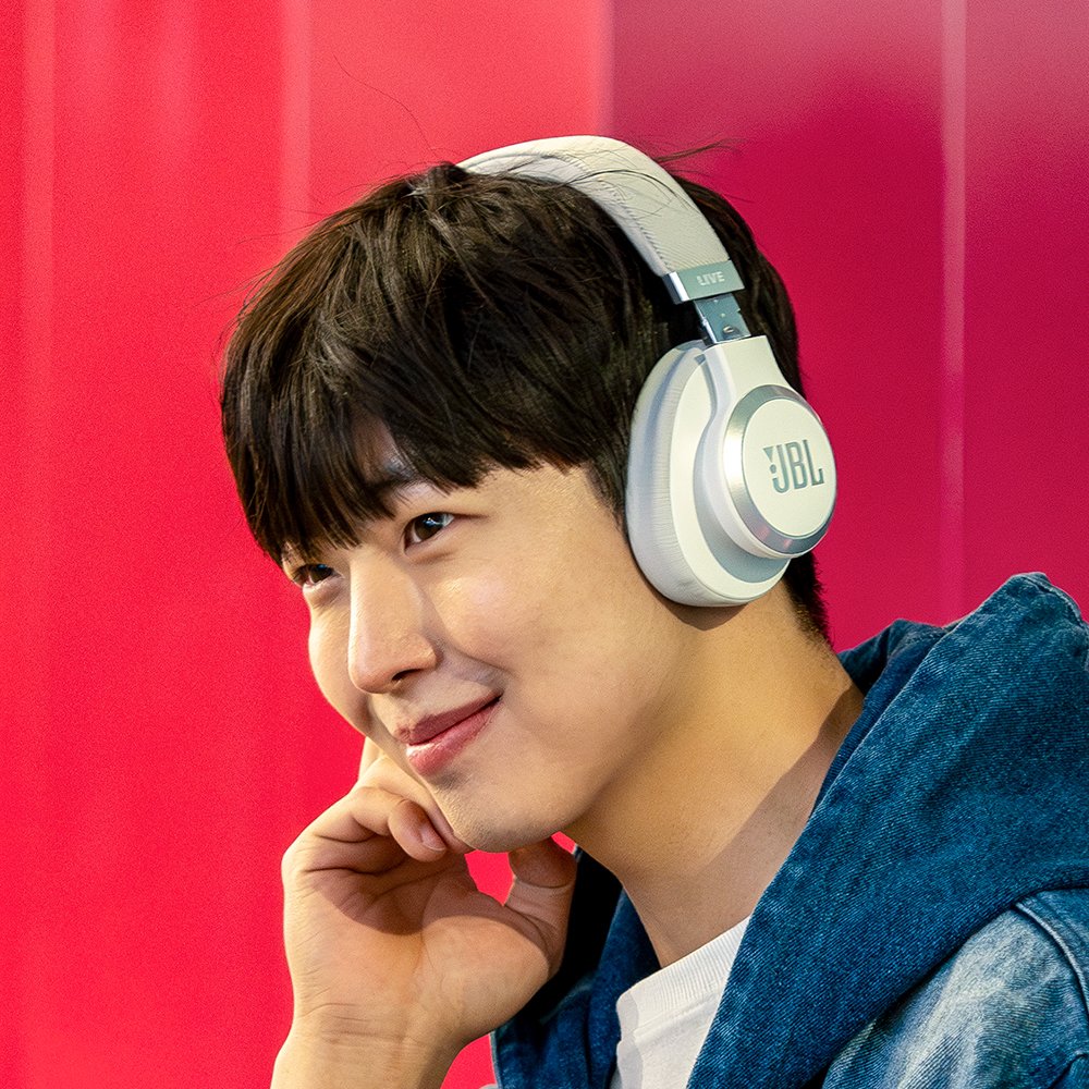 삼성공식파트너 JBL LIVE 770NC 블루투스헤드셋 무선 헤드폰 화이트 상세 이미지 2