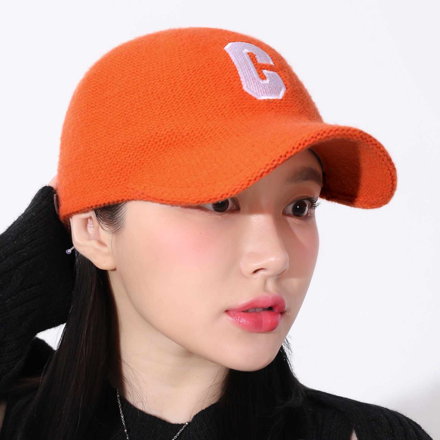 국내생산 여성 겨울 캡모자 부드러운 울 니트 볼캡 c로고 모자 상세 이미지 2